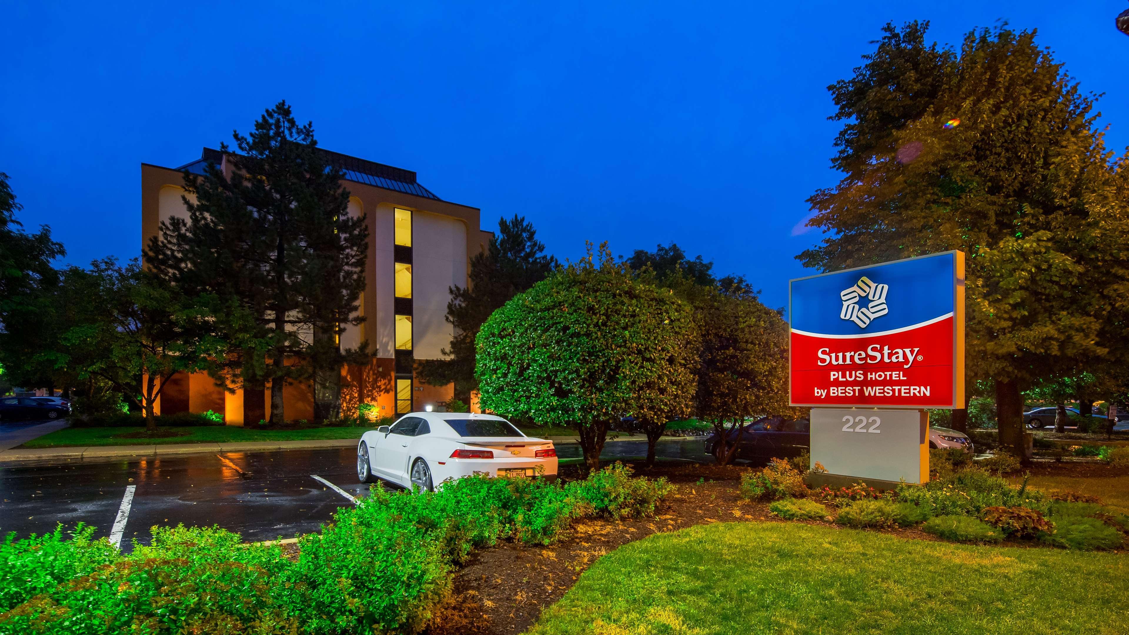Surestay Plus Hotel By Best Western Chicago Ломбард Екстериор снимка