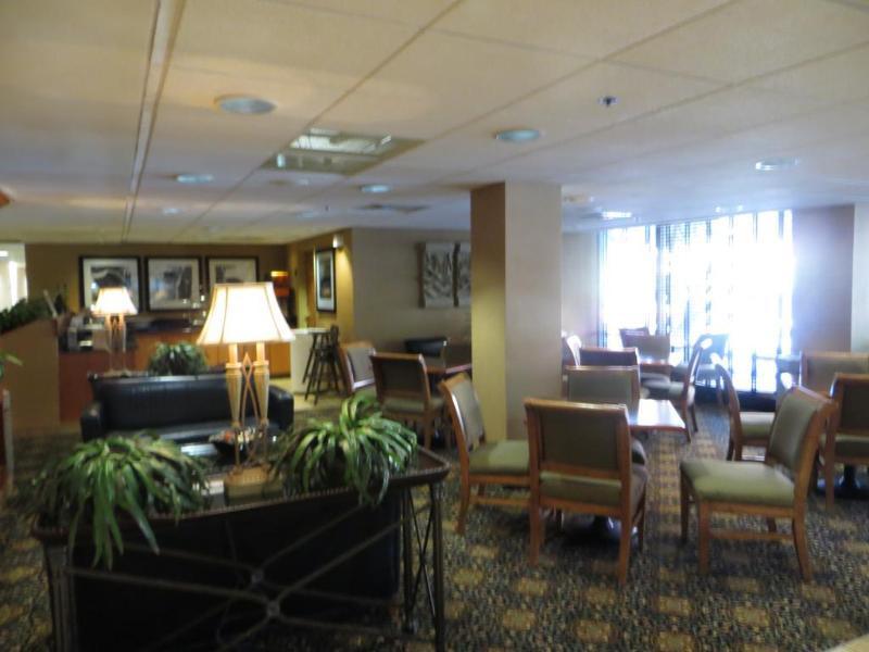 Surestay Plus Hotel By Best Western Chicago Ломбард Екстериор снимка